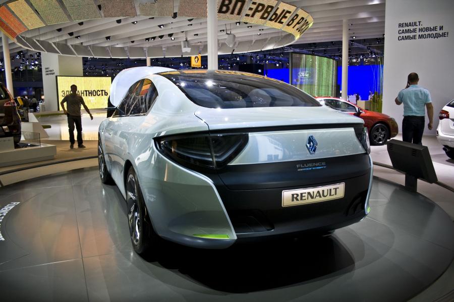  Renault Fluence Z.E. Concept 2009 года  (фото 57 из 103)
